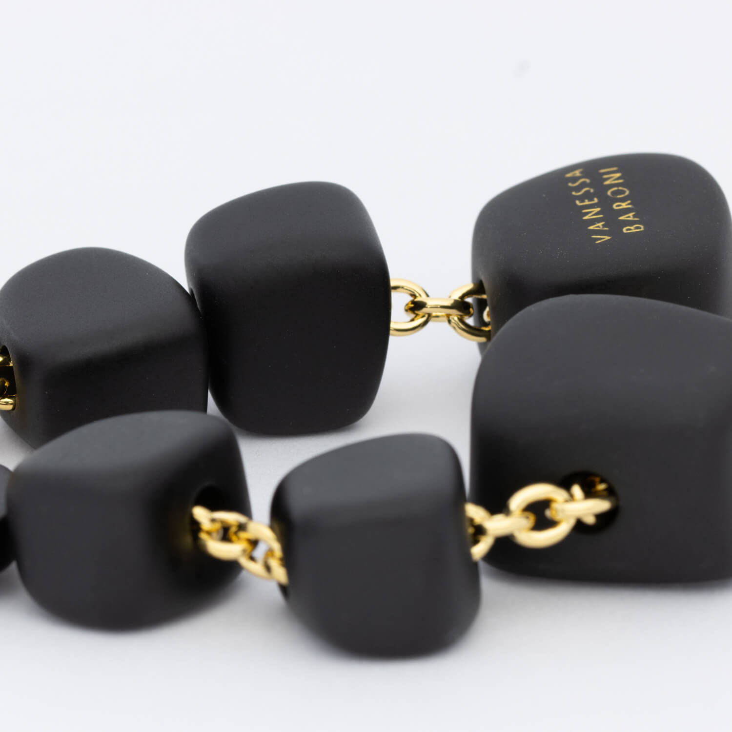 Organic Shaped Earring Matt Black - Vanessa Baroni