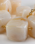 Big Organic Shaped Necklace Pearl Marble - Vanessa Baroni