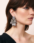 Chandelier Pearl Earring Grey Pearl - Vanessa Baroni