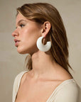 Big Moon Earring Matt Off White - Vanessa Baroni